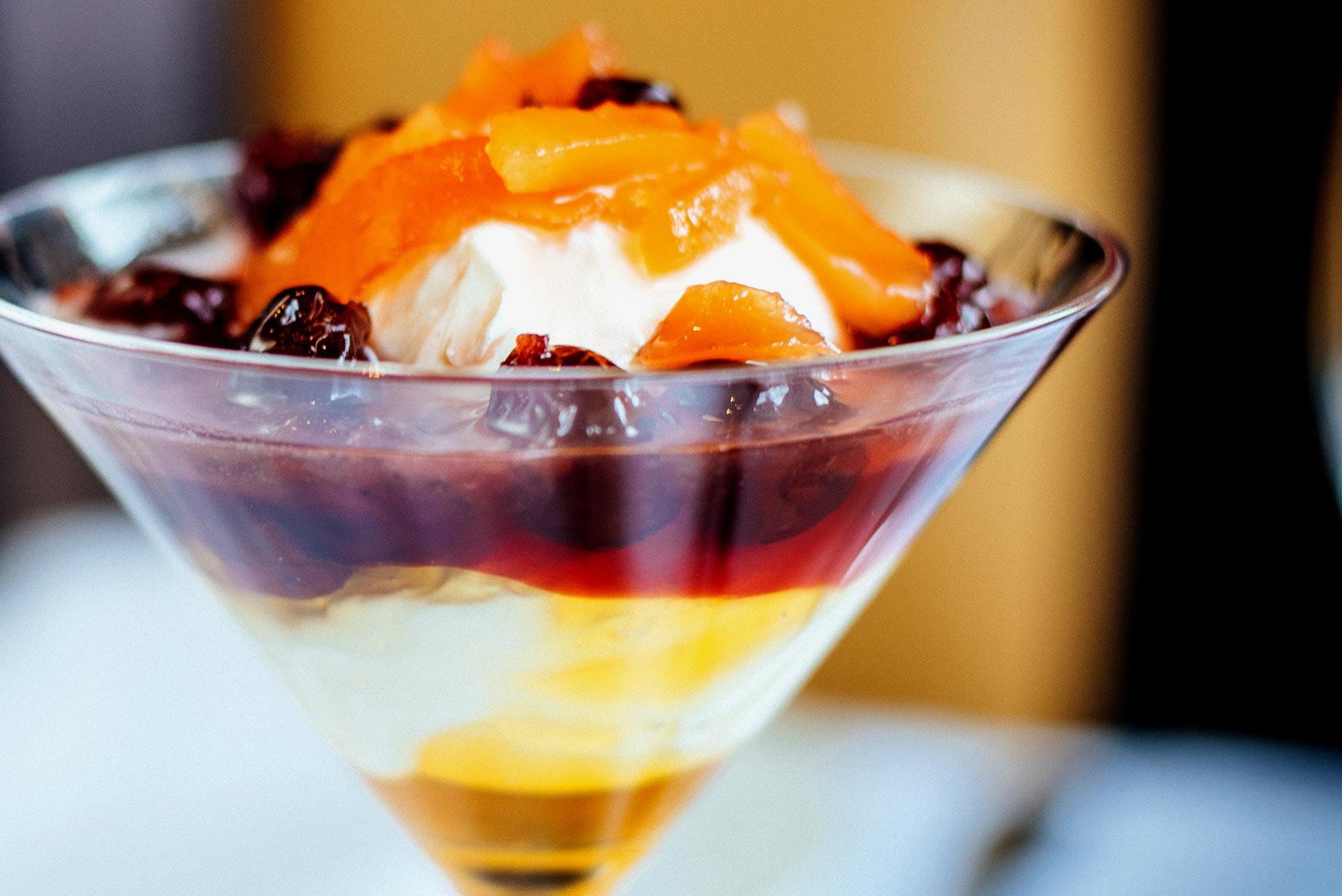 Yogurt fruit and honey